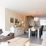 Beautiful And Ideally Located 3br Apartamento