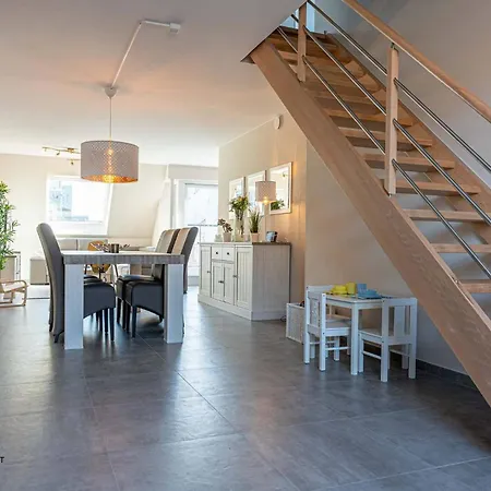 Beautiful And Ideally Located 3br Apartmán Ostende